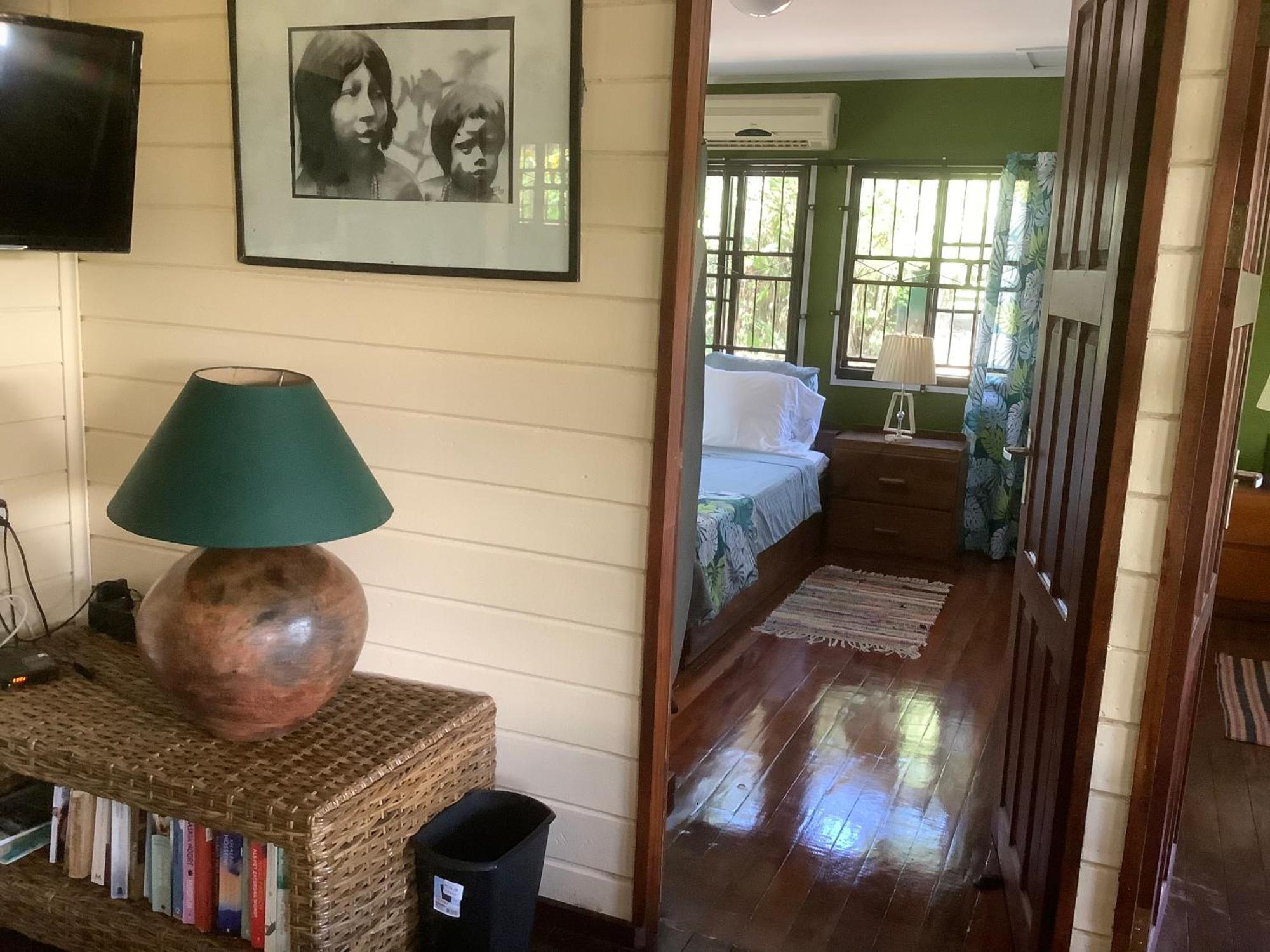 Bamboe Villa Meerzorg Екстериор снимка
